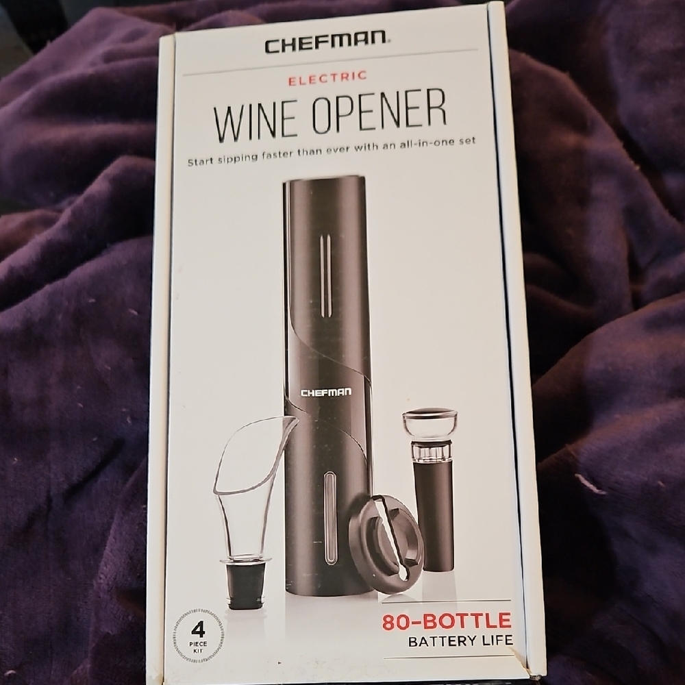 Chefman Electric Wine Opener Set